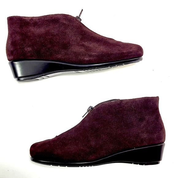Aerosoles Women’s Booties Quiet Luxury Comfort Suede Wedge Minimalist Chic 7.5 - Picture 3 of 8